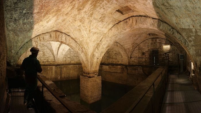 riapre la fontana del lantro otto uscite con le nottole