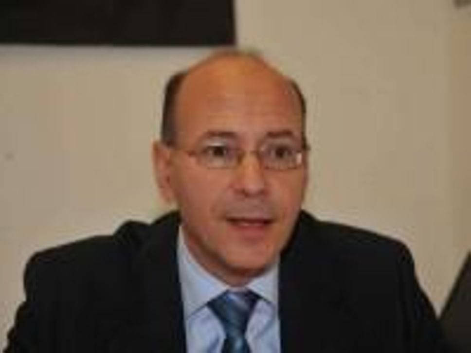 Sisana, 40 anni in cattedra: la scommessa è nutrire le giovani generazioni di cultura 