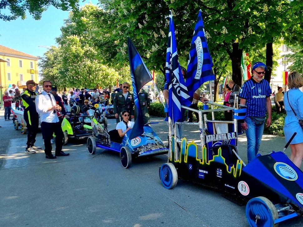 Soap Box Rally, ecco le macchine di sapone che gareggiano sulle Mura-Foto/Video