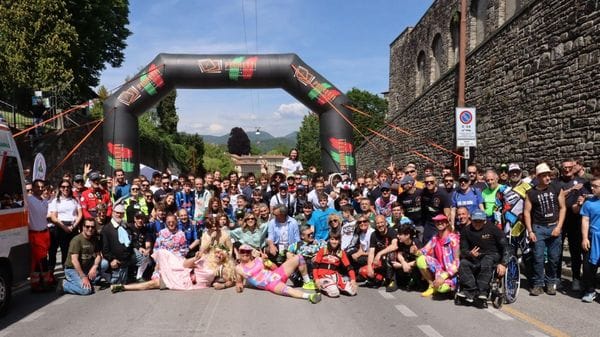 A Bergamo il Soap Box Rally è sempre un successo: in 30mila sulle Mura - Ecco i vincitori