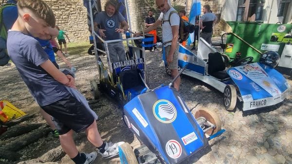 A Bergamo il Soap Box Rally è sempre un successo: in 30mila sulle Mura - Ecco i vincitori