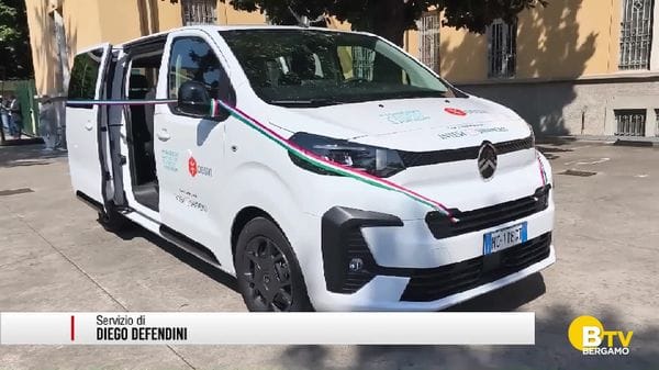 Treviglio, donato un van a Casa Margherita