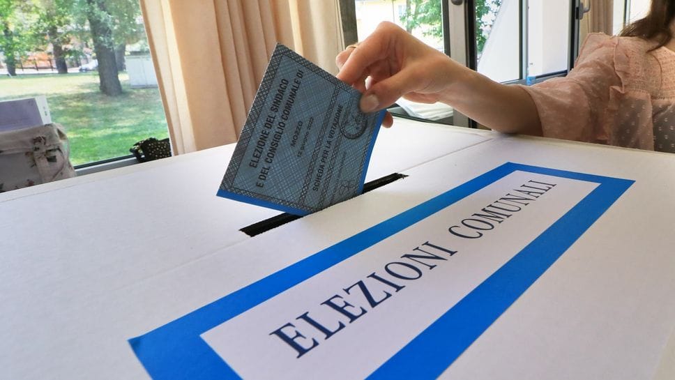 Voto, le liste dei 14 Comuni: sono 28 i candidati sindaci - La mappa