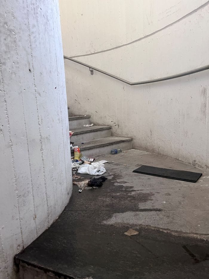 Accoltellato al parco di via Pertini: un arresto. I residenti: situazione invivibile