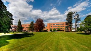 Ortopedia, il ruolo del robot sempre più vicino al paziente