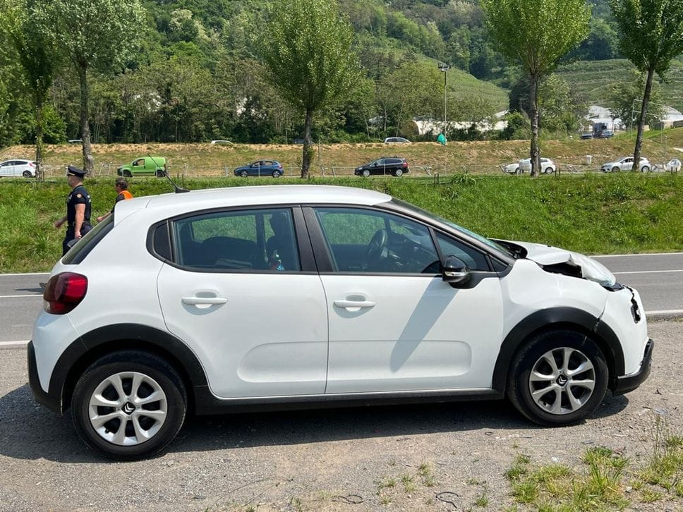 Travolta da un’auto a Foresto Sparso: muore una donna di 65 anni - Foto