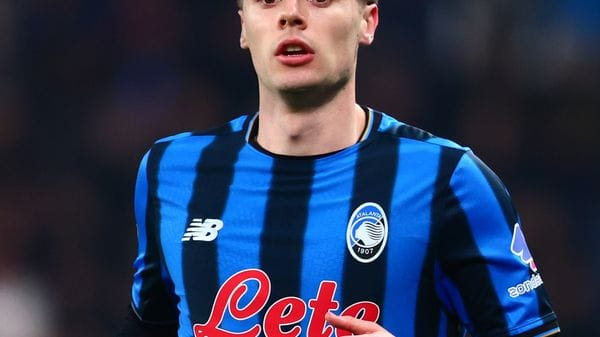 A Lecce con il nodo attacco Dubbio Zalewski-Raspadori