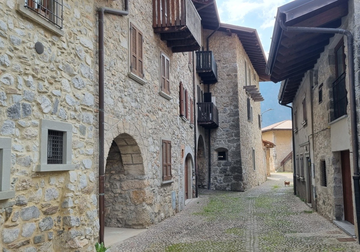 Nasolino e Valzurio: un trekking panoramico nell’anima della Val Seriana
