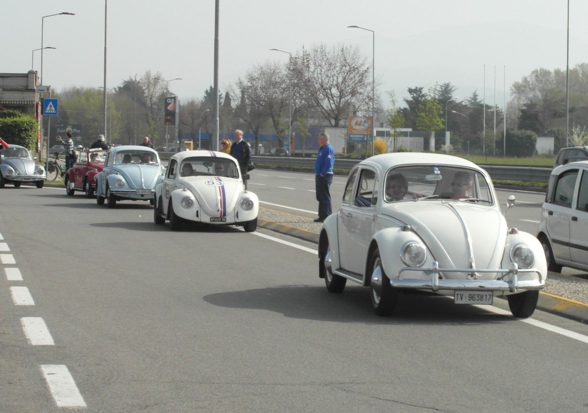 Tutti pazzi per il Maggiolino: a Bergamo arriva il «Bèrghem Bug»