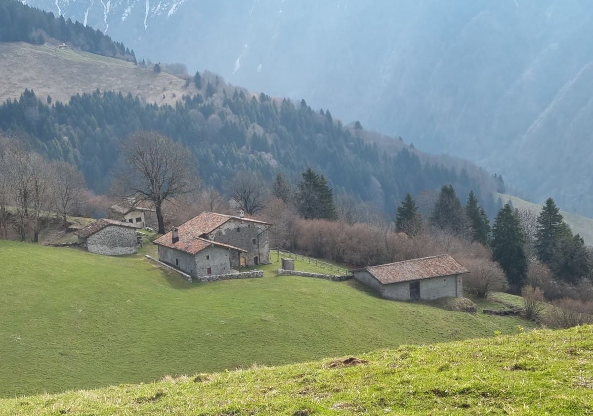 Nasolino e Valzurio: un trekking panoramico nell’anima della Val Seriana