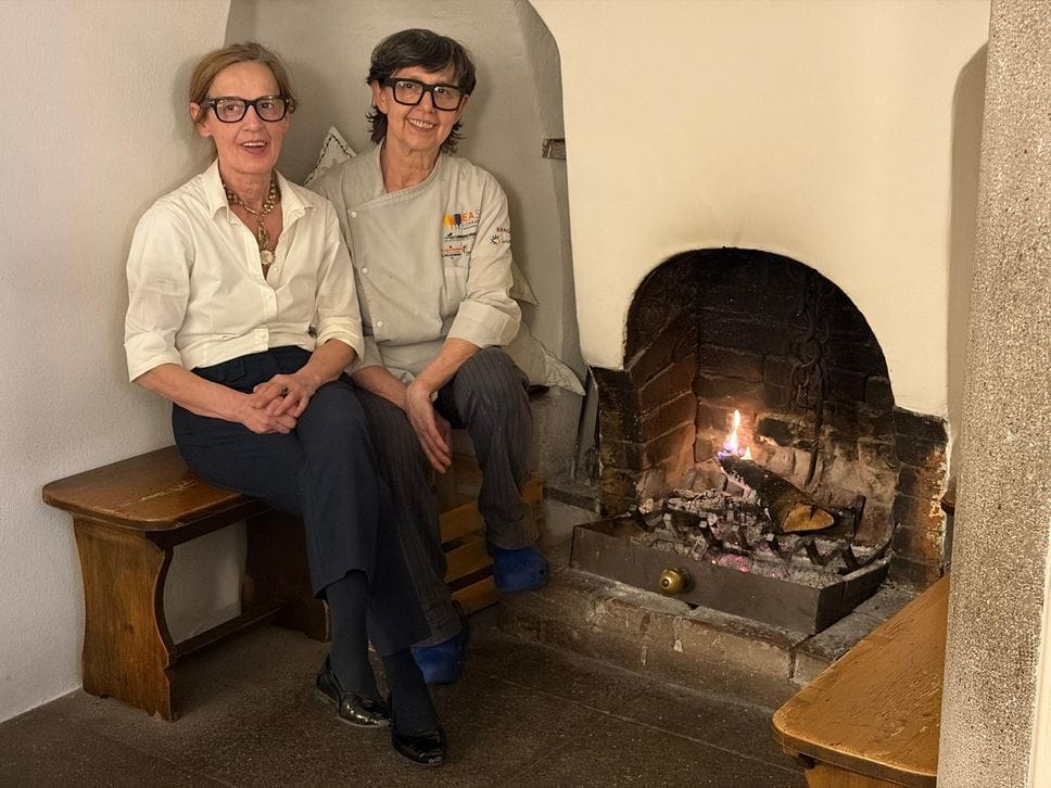 Sant’Omobono, il «Posta» non tramonta: giovane coppia salva 115 anni di storia 