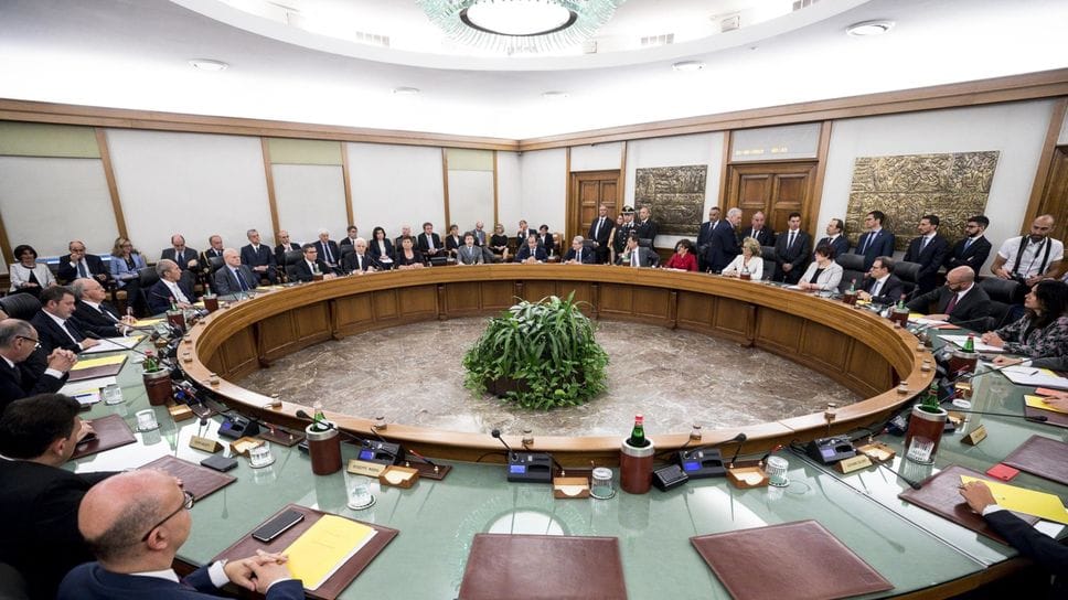 Politica e magistratura, la soluzione difficile di un rapporto delicato