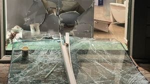 Spaccata in farmacia a Casirate: è la seconda in due mesi - Foto