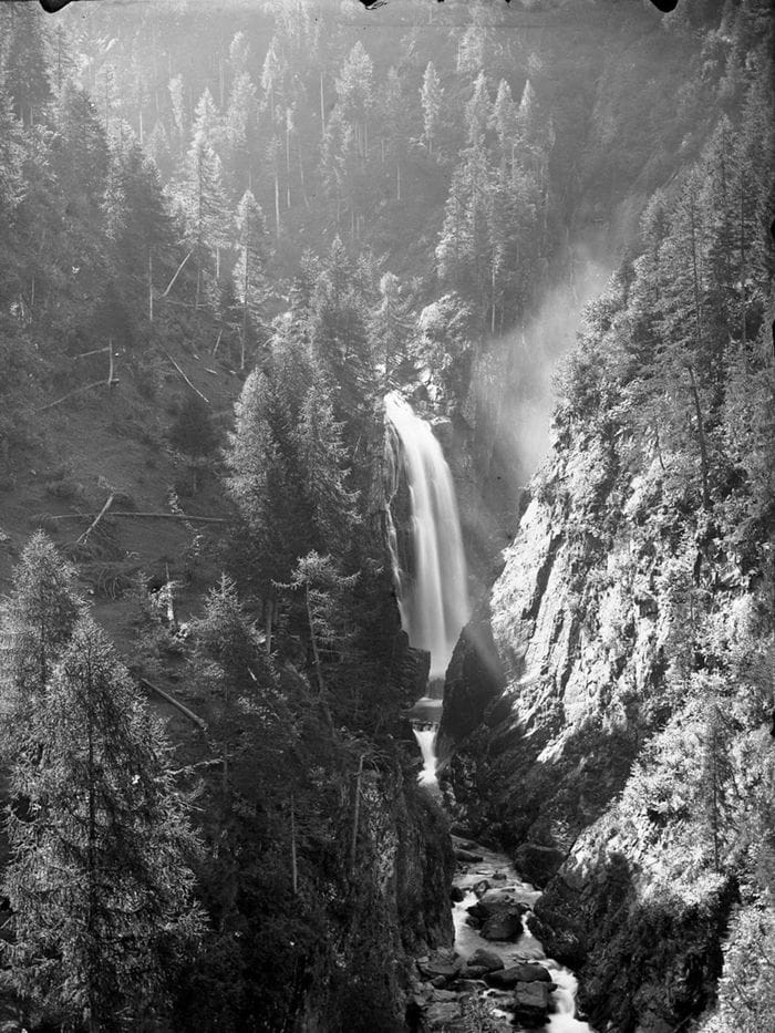 La Valle Brembana raccontata con gli scatti di Eugenio Goglio: al Sestini di Città Alta «Ritratto di un’Epoca»