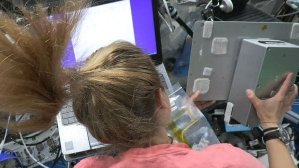 Testato nello spazio il minilab italiano di analisi cliniche per astronauti