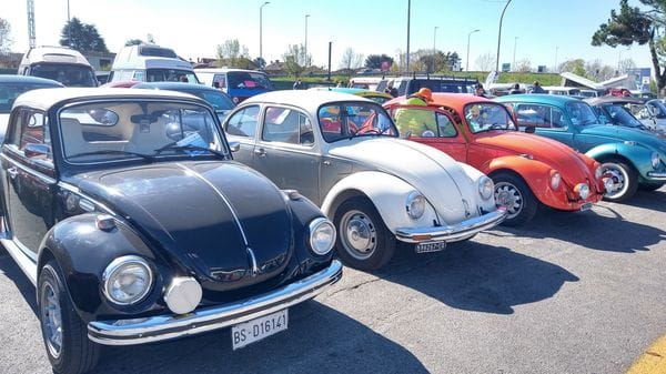 Tutti pazzi per il Maggiolino: a Bergamo arriva il «Bèrghem Bug»