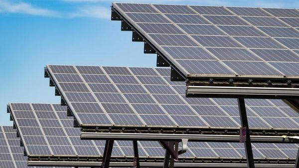 Da Bei e SocGen 153 milioni per 137 MW di rinnovabili in Sicilia