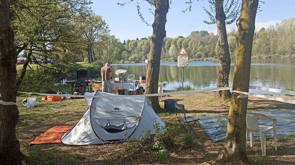 Le sponde dell’Adda prese d’assalto a Fara: «Scempio di regole»