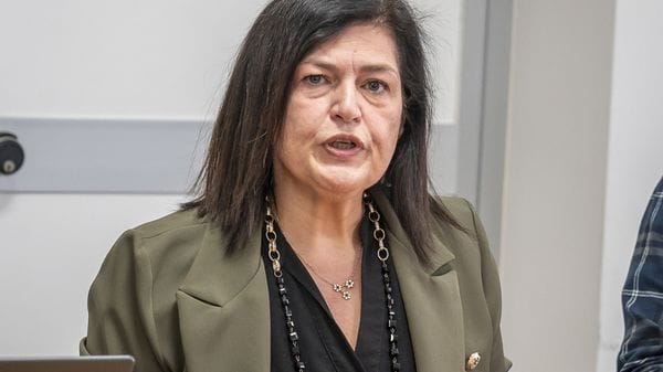 Montello, si dimette la sindaca Borali: crisi politica al capolinea