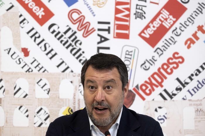 Salvini, 'escludo un piano per il razionamento del carburante'