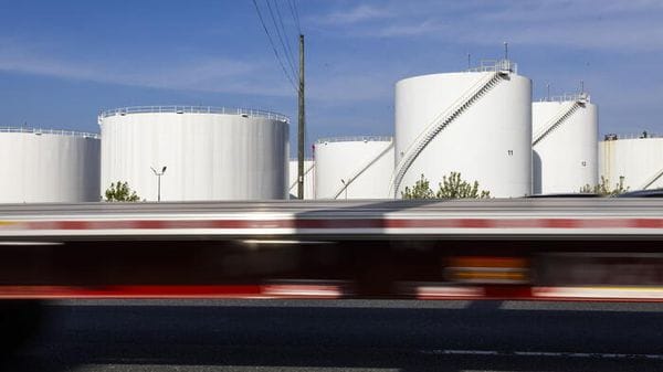 Scorte di gas in lenta ripresa. Ue verso il 29%, Italia al 43,6%