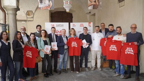 «Sulla stessa strada», una camminata solidale per i 50 anni di Caritas
