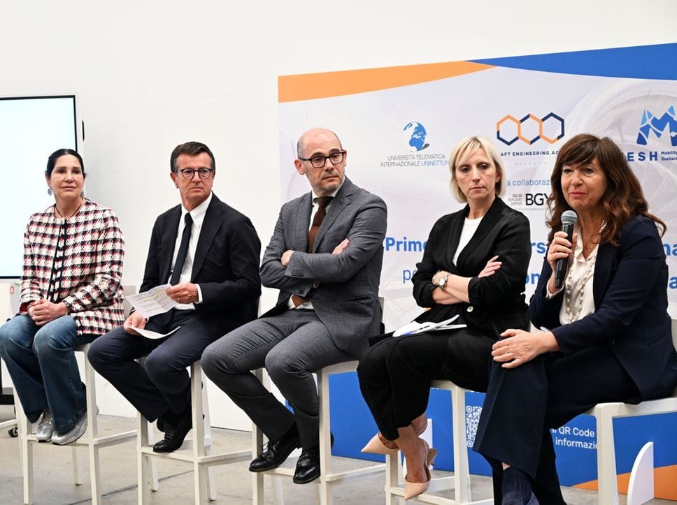 Ad Azzano San Paolo il primo percorso per la formazione universitaria nel settore aeronautico