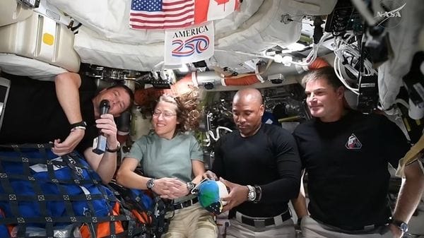 Artemis II non batterà il record di velocità per i voli spaziali