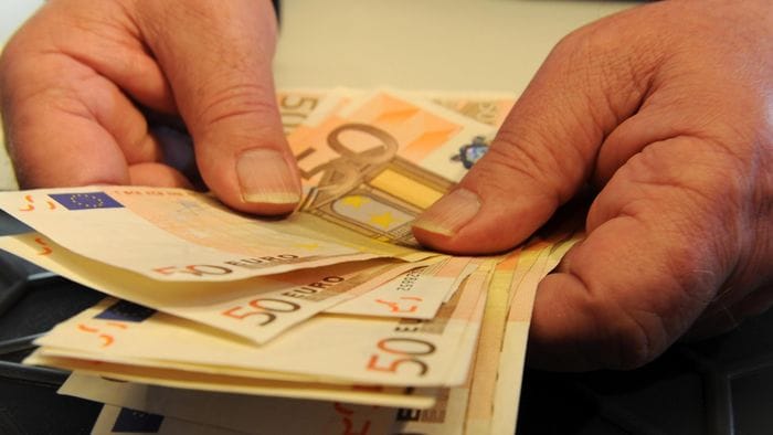 prestiti per svincolare maxi capitale truffa milionaria in quattro a processo