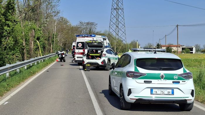 tre ciclisti investiti a treviglio 33enne in condizioni gravissime automobilista positivo all8217alcoltest foto da Ecodibergamo.it tre ciclisti investiti a treviglio 33enne in condizioni gravissime automobilista positivo all8217alcoltest foto
