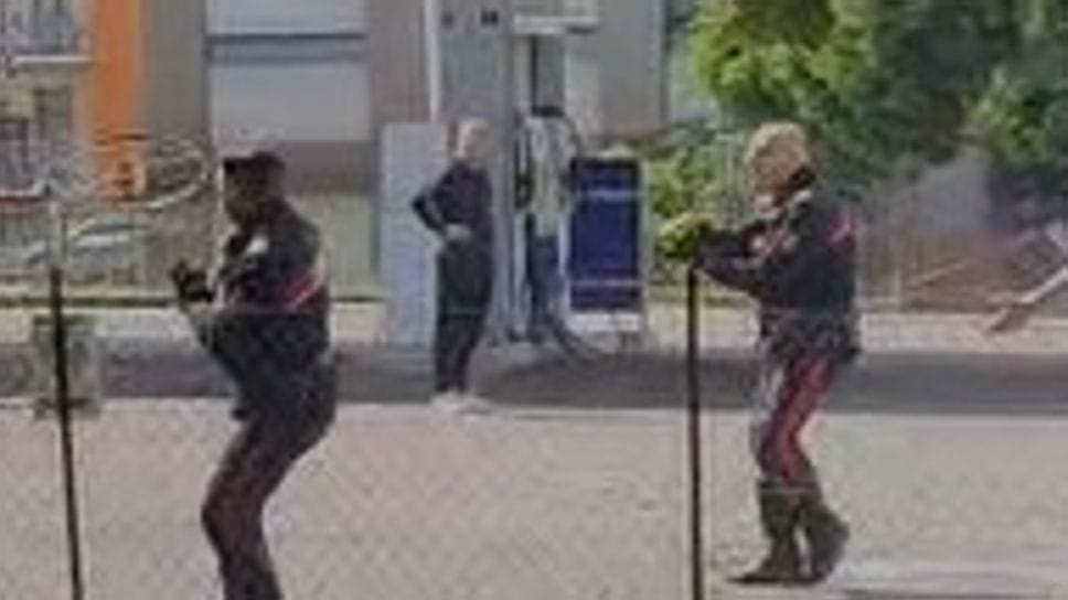 Bergamo, tenta una rapina e aggredisce passante: giovane arrestato