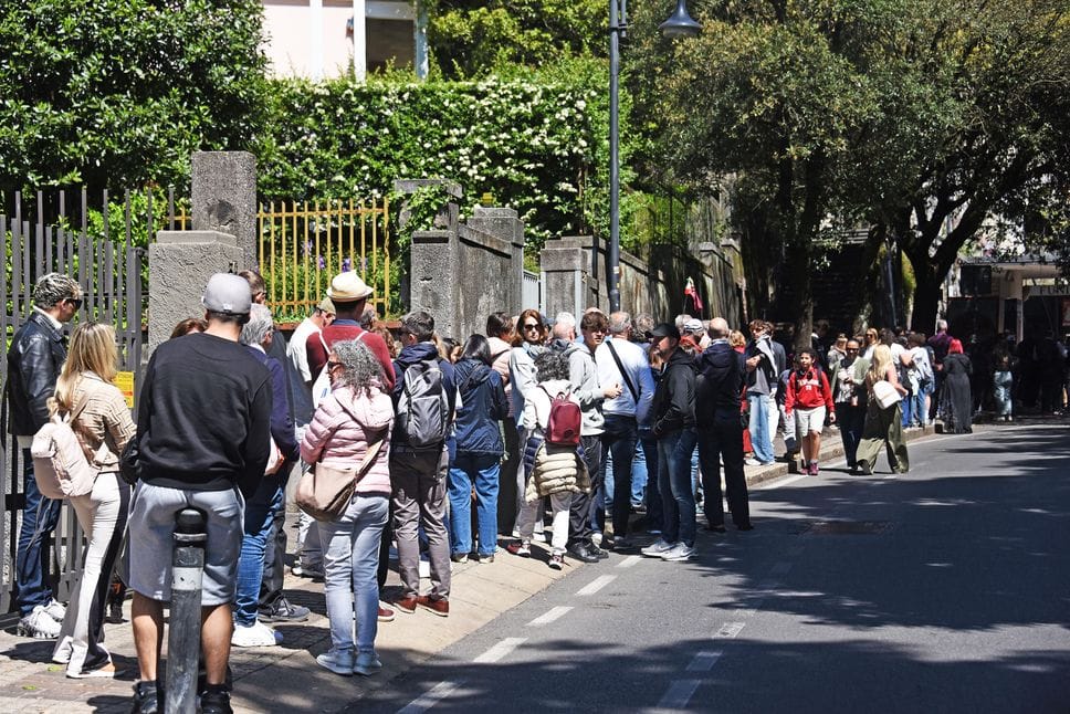 Primo Maggio: ressa in Città Alta, musei pieni e code alla funicolare. Musica e pic-nic nelle valli