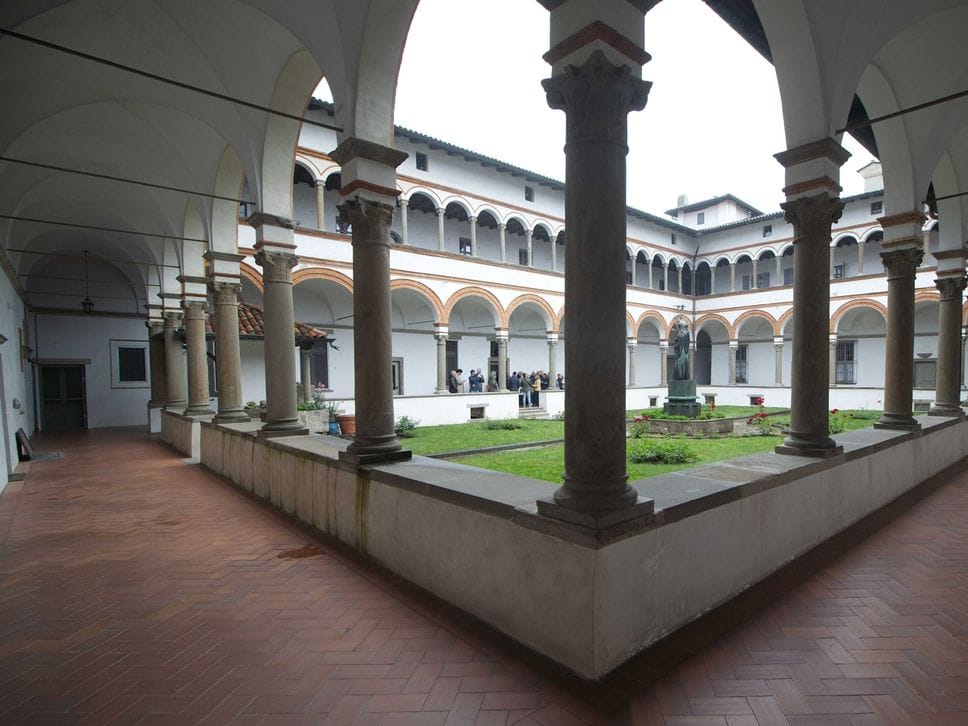 Il fascino e la spiritualità del monastero di San Benedetto a Bergamo -Foto