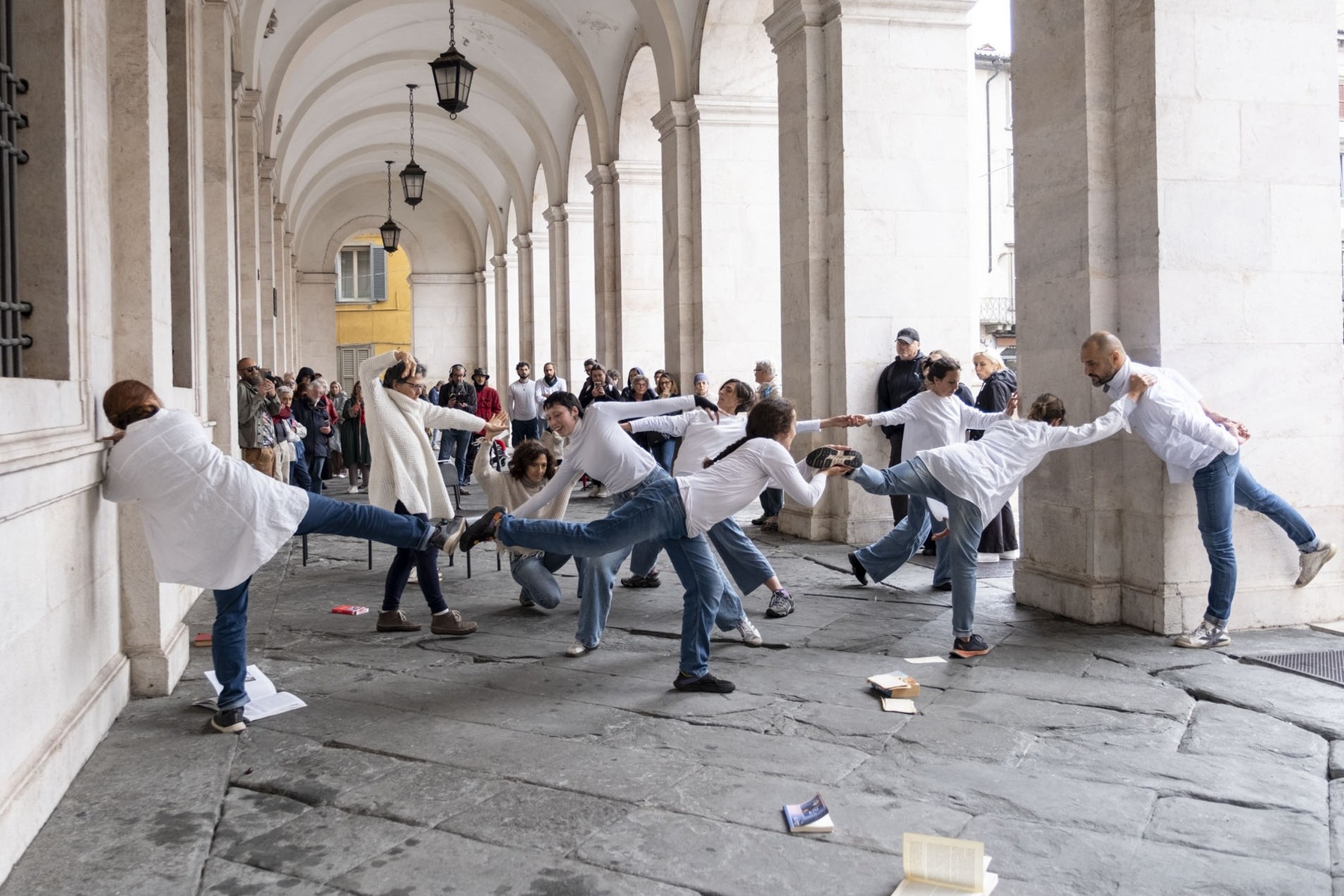 «Up To You», otto giorni di teatro contemporaneo tra performance, dj set e visioni condivise