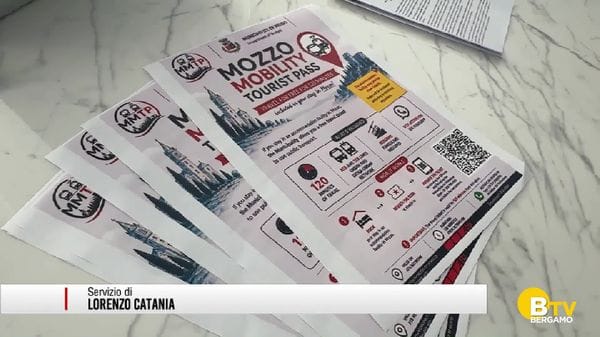 Mozzo, presentato il «Mobility tourist pass», per muoversi sui mezzi Atb e Teb