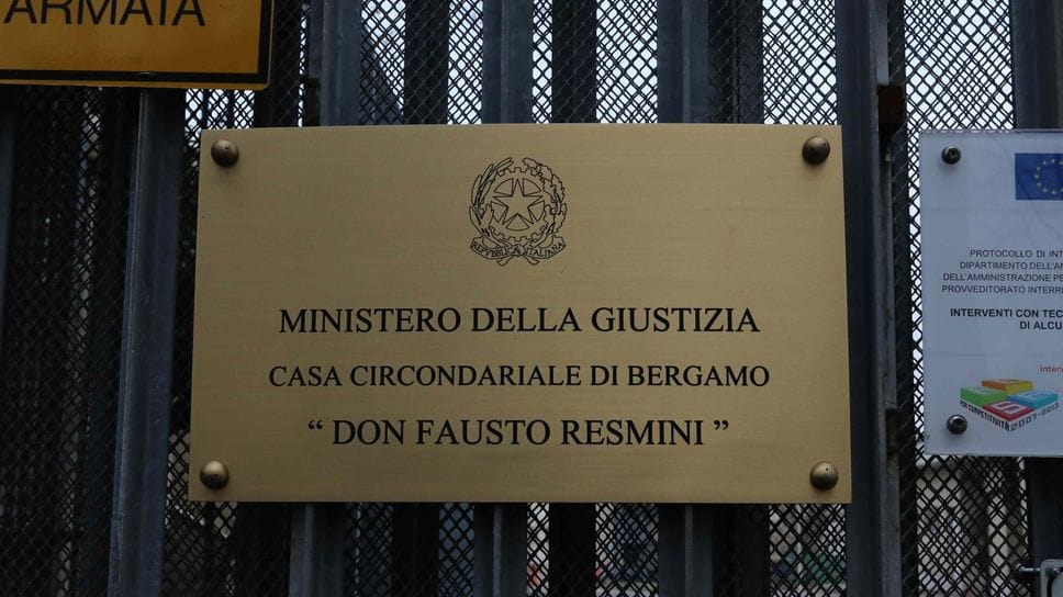 Carcere di Bergamo, all’alba perquisizioni dei carabinieri
