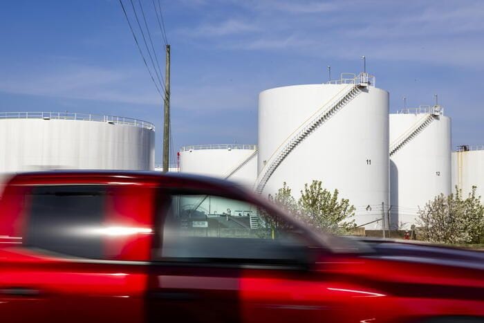 Pichetto, valutiamo garanzia pubblica su acquisti collettivi di gas