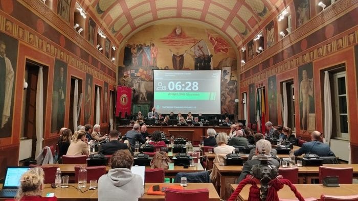 https://storage.ecodibergamo.it/media/photologue/2026/5/12/photos/cache/sicurezza-il-comune-faccia-di-piu-non-possiamo-sostituirci-allo-stato_b92b675c-4dee-11f1-8a17-05a528923769_1920_1080_v3_large_16_9.jpeg