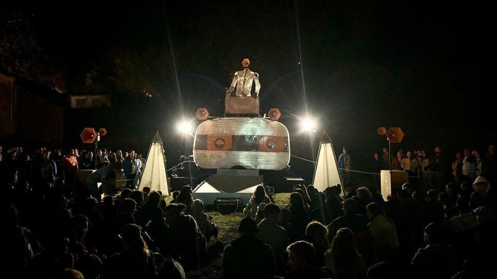 Magie al Borgo: a Costa di Mezzate torna il festival internazionale di arte di strada