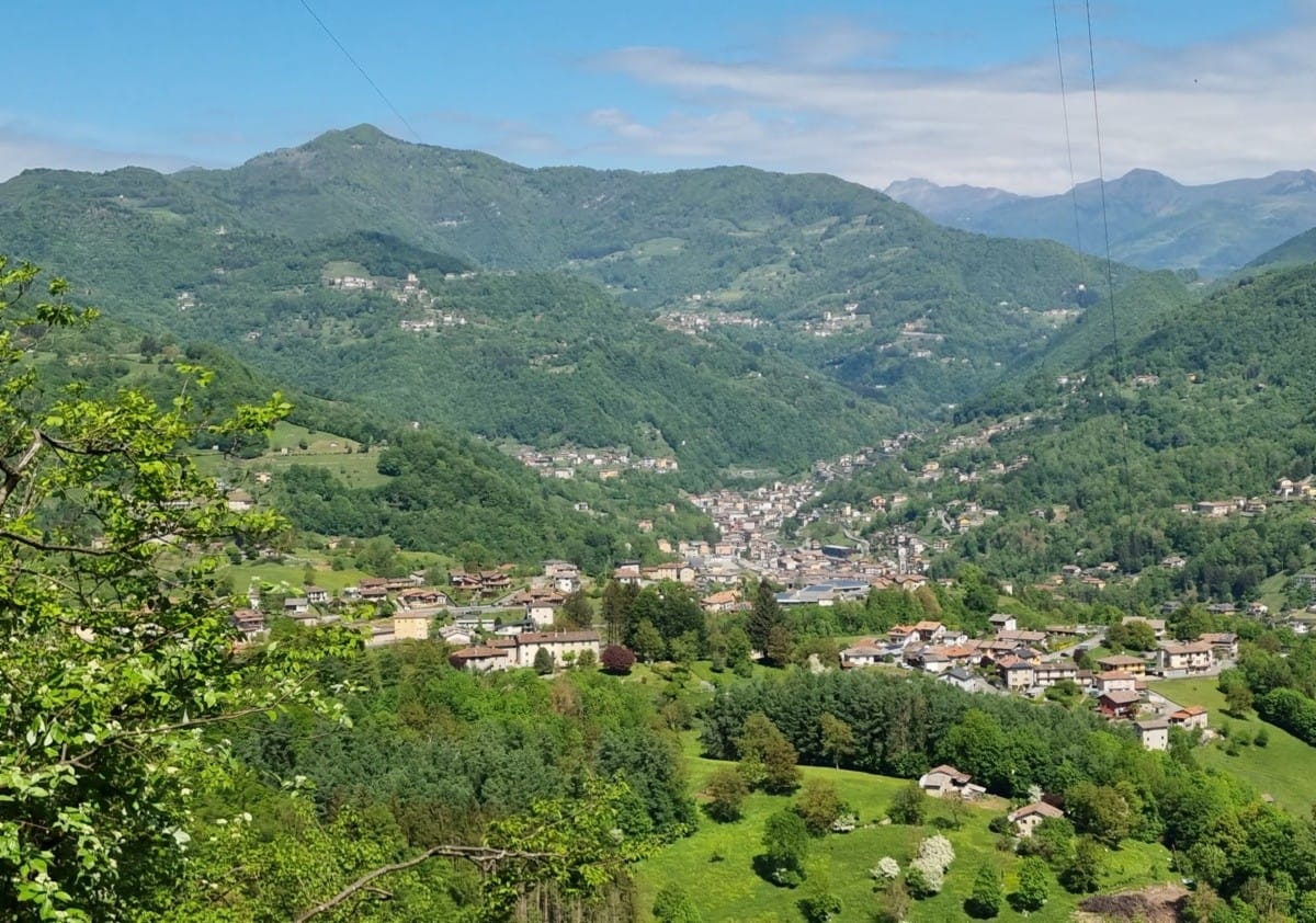 Il fascino delle antiche contrade della Val Brembilla (parte 1)