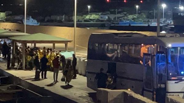 Lampedusa, neonata muore  di freddo dopo lo sbarco