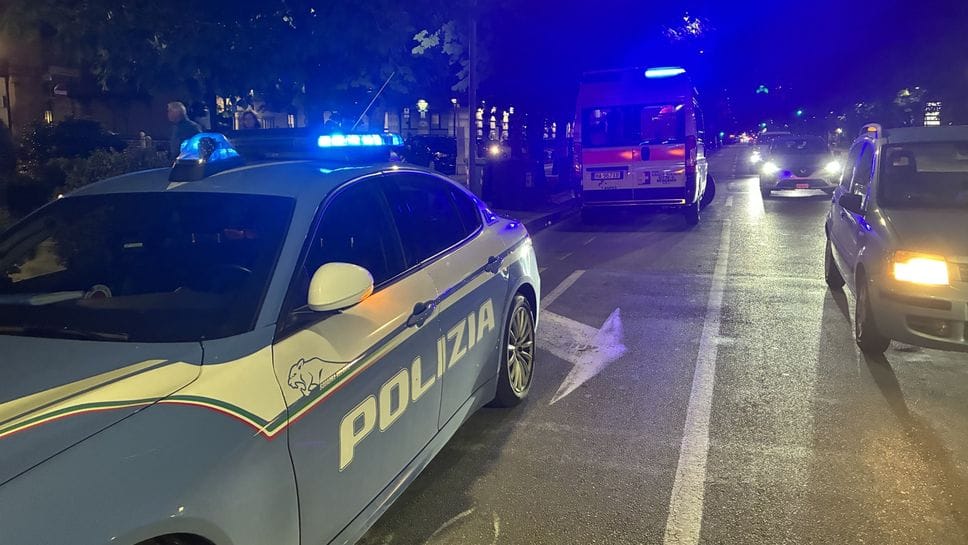 Lite in strada, 47enne picchiata da uno sconosciuto vicino alla stazione di Bergamo