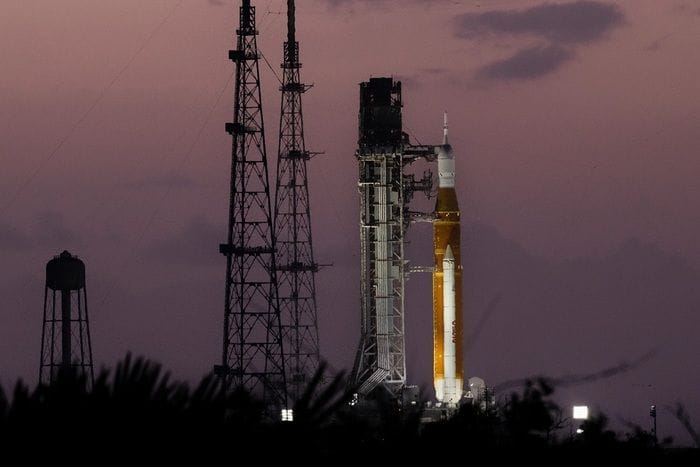 Luna, la Nasa delinea i piani preliminari per Artemis III
