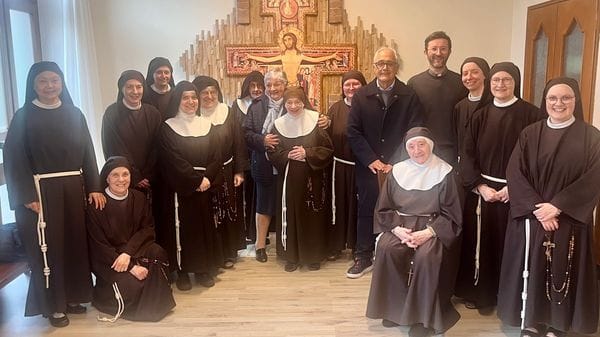 Antonietta, pellegrina di speranza: il viaggio a Lourdes e la guarigione