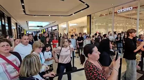 Caterina Lumina, da «Amici» al debutto a Oriocenter