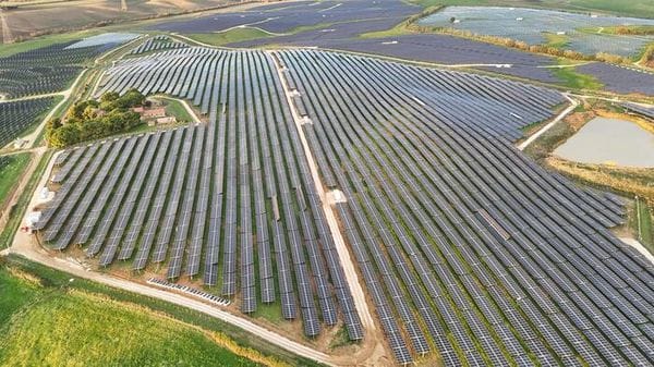 Enel compra 7 centrali solari negli Usa per 140 milioni di dollari