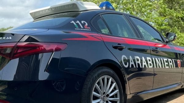 Treviglio, ferito al volto con un coltello dopo una lite tra vicini: arrestato 54enne