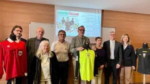 A Bergamo la mostra «Arbitri Italiani»: cimeli, storie e incontri per raccontare chi fa rispettare le regole del calcio