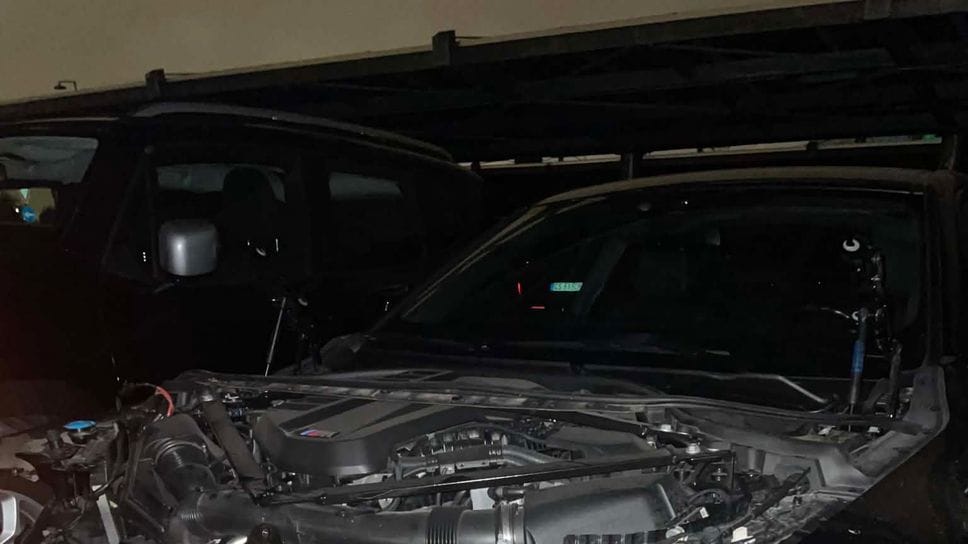 Ladri «smontano» un’auto nel parcheggio di Orio al Serio