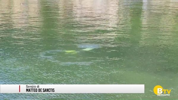 Lago d'Iseo, prima tappa di Fondali Puliti a Costa Volpino